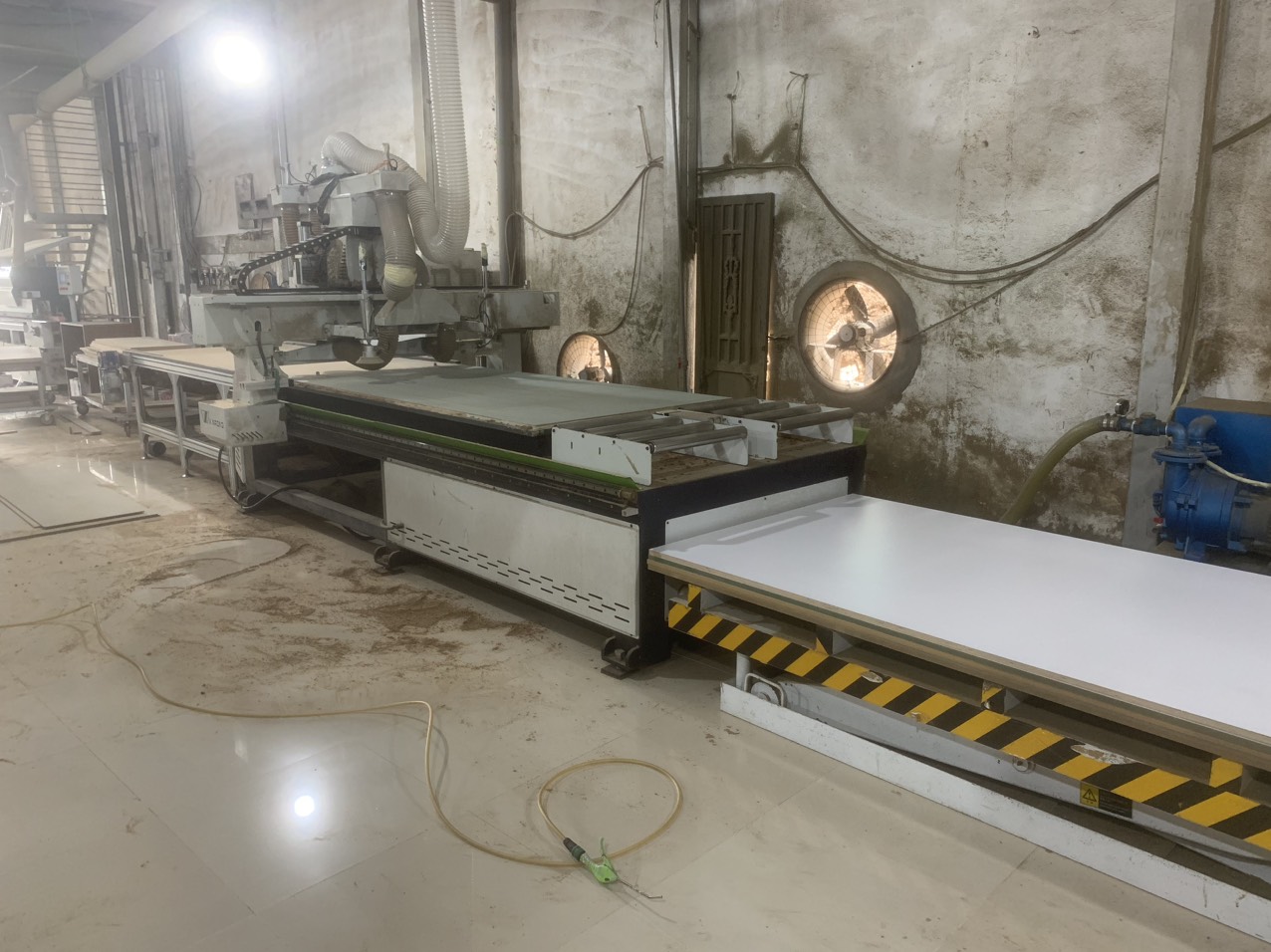 chia sẻ kinh nghiệm l&agrave;m nội thất gỗ c&ocirc;ng nghiệp